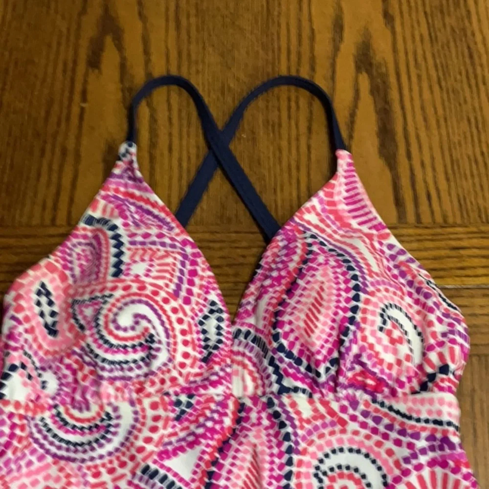 Swim bathing suit top pretty in pinks & purples with navy blue trim size 8